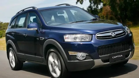 Holden Captiva Overflow Bottle